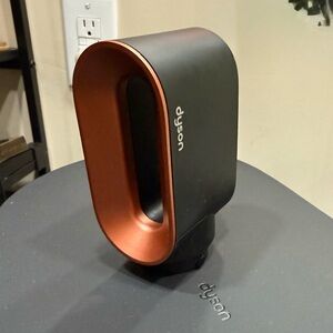 Dyson Air 
Fast Dryer Nozzle with Copper Accent